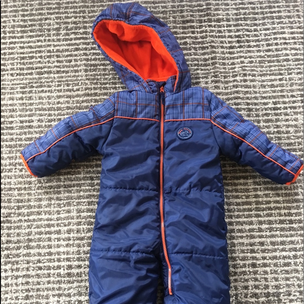 Baby extreme snow suit